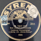 Na trzy pas
