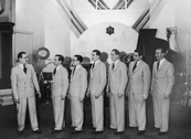 Ady Rosner i jego orkiestra (Kraków, ok. 1937 r.) Ady Rosner i jego orkiestra (Kraków, ok. 1937 r.)