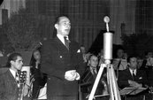 Mieczysław Fogg - Wieczorek przy mikrofonie